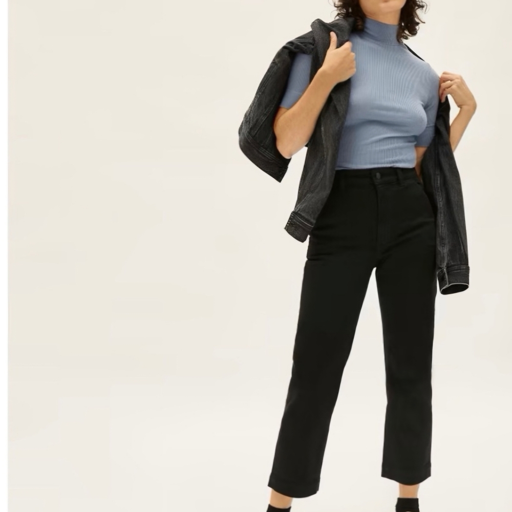 Everlane Straight Leg Crop Black size 6